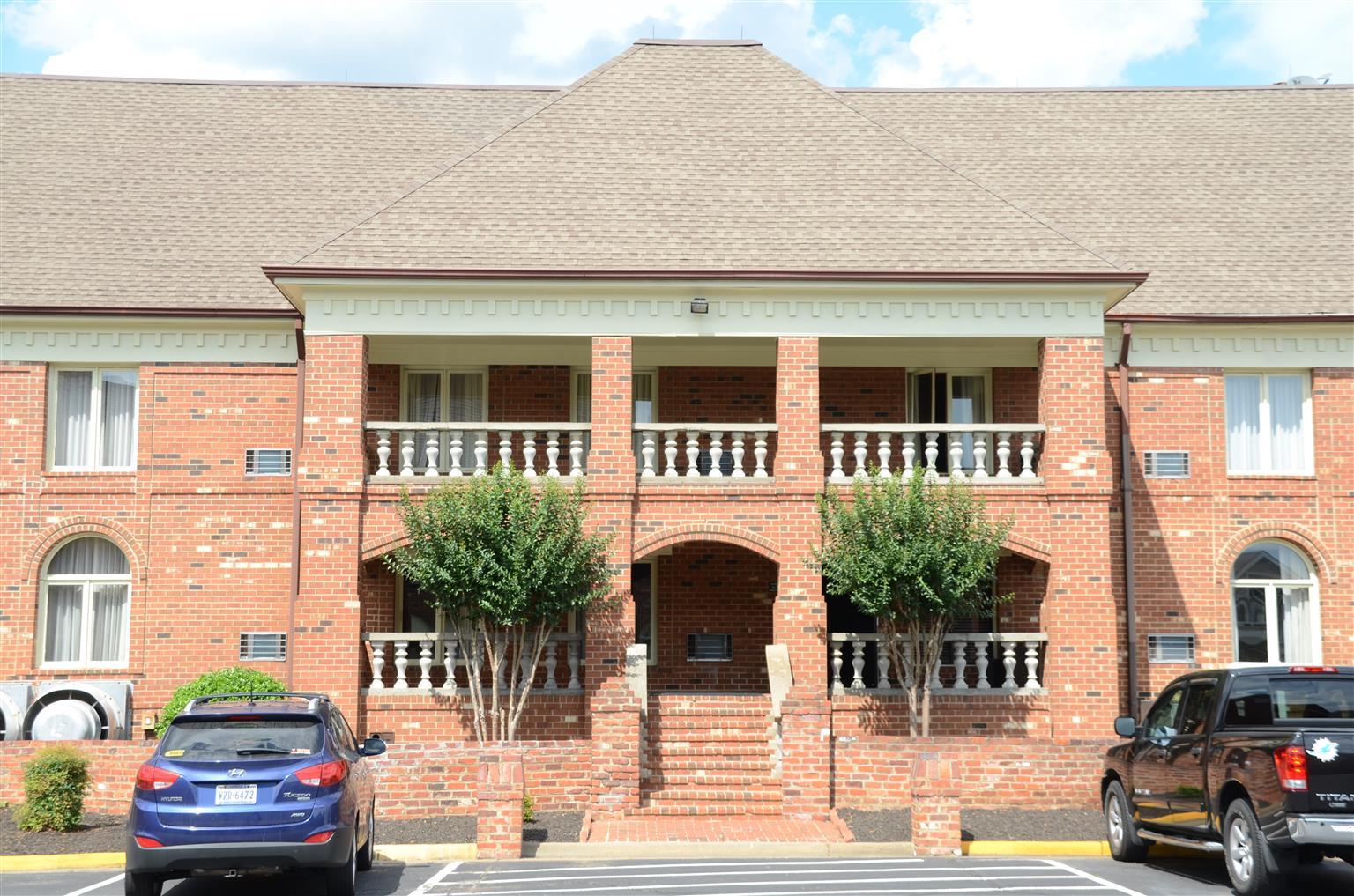 Best Western PLUS Governor's Inn Richmond Midlothian Exterior foto