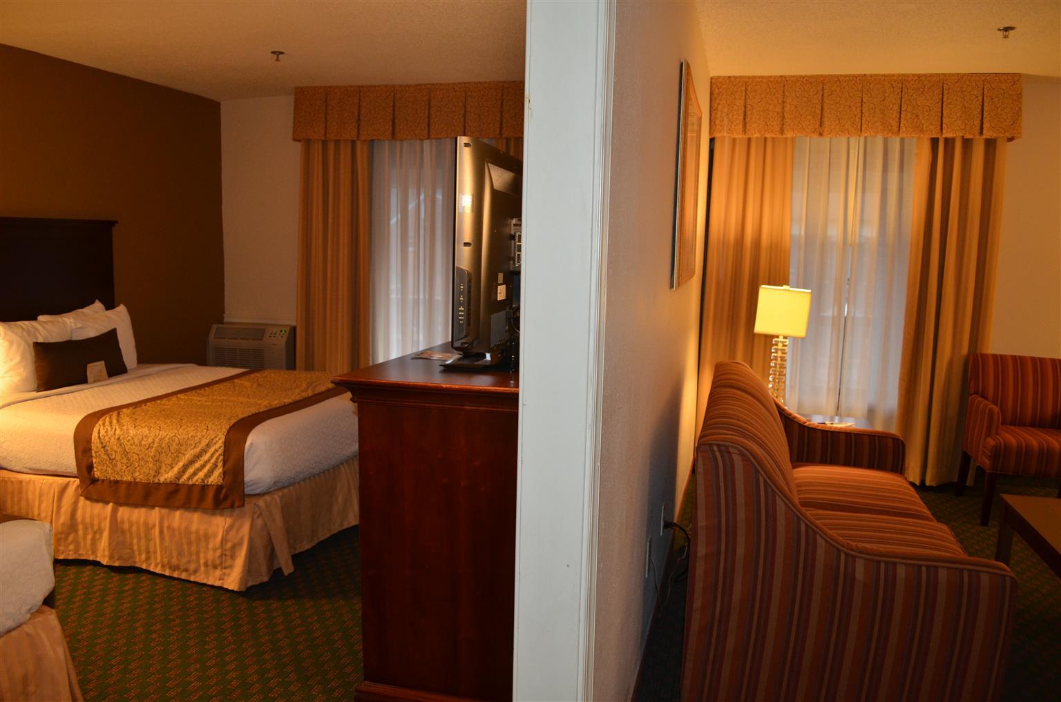Best Western PLUS Governor's Inn Richmond Midlothian Exterior foto